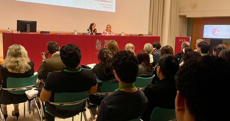 curso parlamentario.jpg