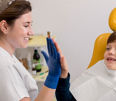 Curso: Actualización en terapéutica pulpar en dentición temporal