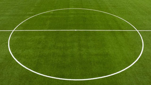 imagen de un campo de fútbol, centro del área