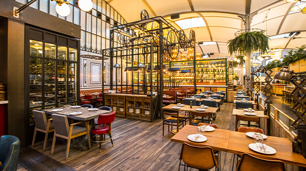 Proyecto profesorado M&aacute;ster en Dise&ntilde;o de Espacios Hoteleros y Gastron&oacute;micos - Madrid - IADE - Creative Campus
