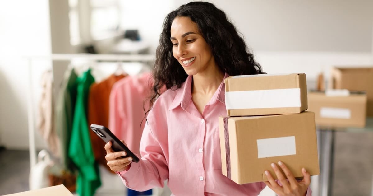 emprendedora de una tienda de ropa