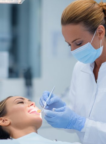 Postgrado de Experto Universitario en Endodoncia Cl&iacute;nica Avanzada