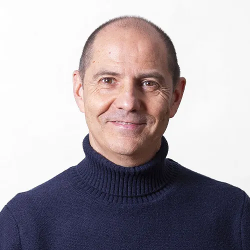 enrique-parada-torres-profesor.jpg