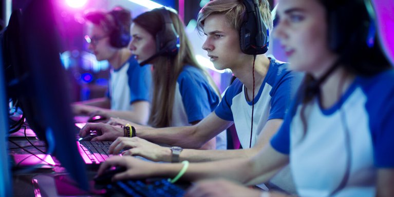 The Psychology Behind Professional E-Sports Teams