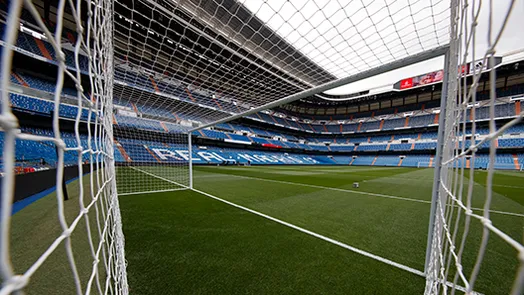 Portería del estadio Santiago Bernabéu