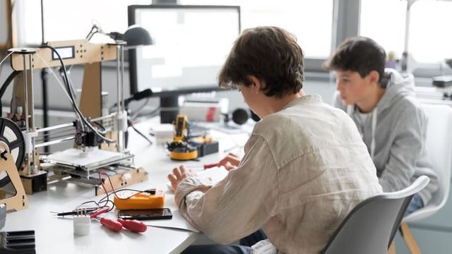 imagen de un espacio fab lab