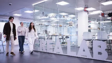 FabLab, instalaciones de Creative Campus, la escuela de Diseño de la Universidad Europea.