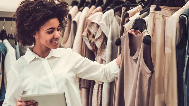 fashion buyer trabajando