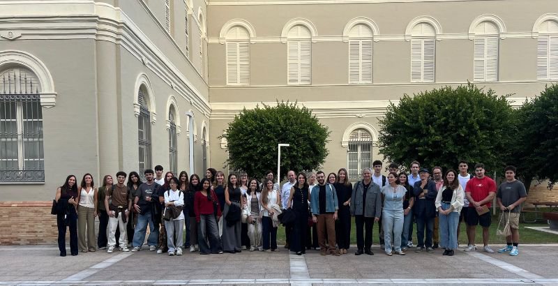 foto familia CABECERA.jpg