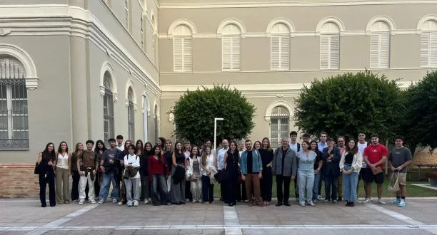 foto familia MINI.jpg