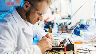 Grado en Física | Universidad Europea de Madrid
