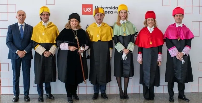 honoris_ok.jpg
