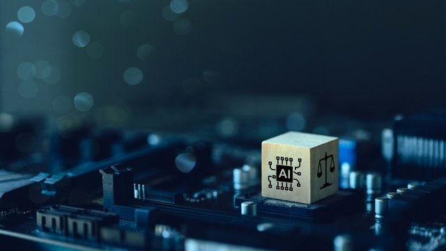 una mano mostrando tecnología, ciberseguridad, transformación digital