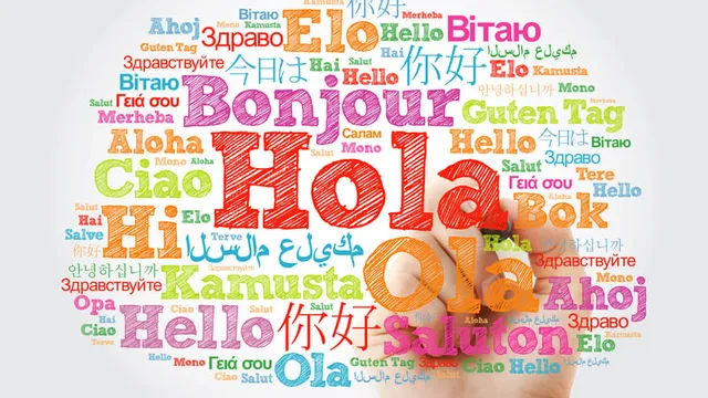 la palabra “hola” escrita en varios idiomas