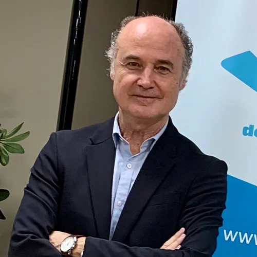 jose-luengo-latorre-profesor.jpg