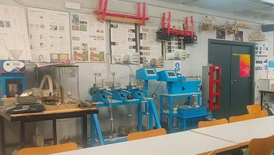 Laboratorio de ensayos y geotecnia