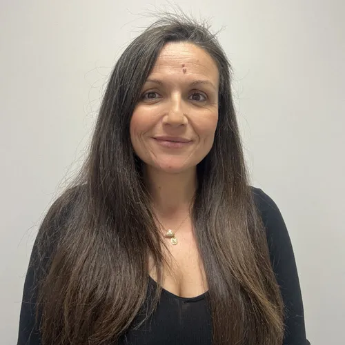 Mar&iacute;a Cueva Tenas Profesor