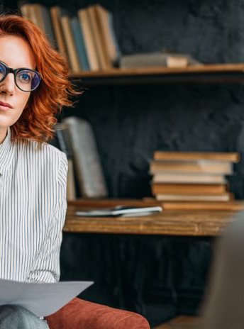 Máster en Psicología General Sanitaria de la Universidad Europea de Valencia.