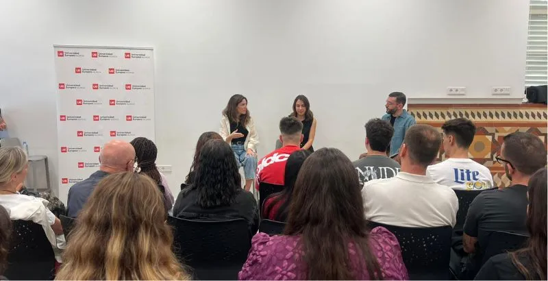 mesa redonda.jpg