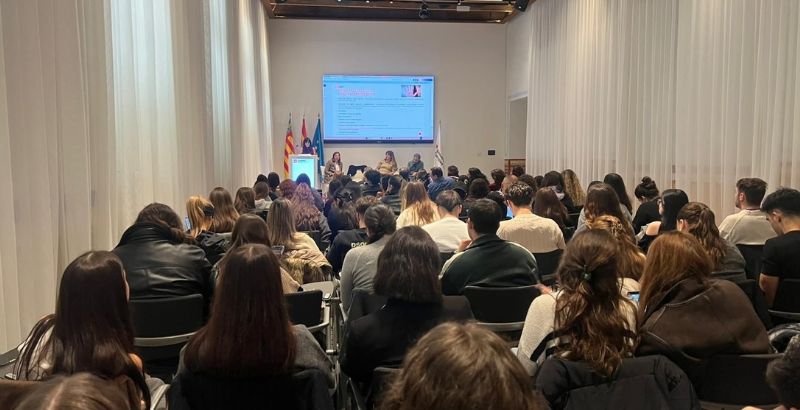 mesa redonda psico.jpg