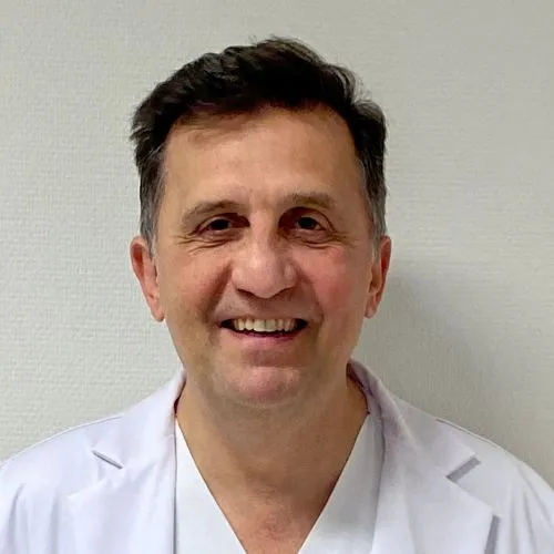 miguel-angel-gonzalez-profesor.width-500x500.format-jpg.jpg