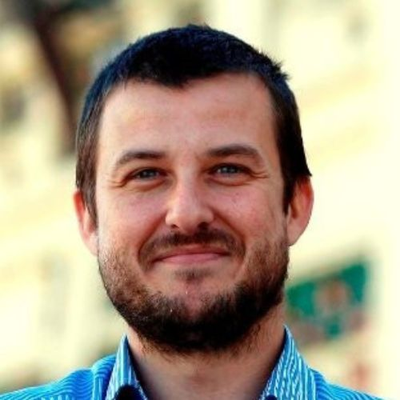 miguel-angel-manez-profesor.width-500x500.format-jpg.jpg