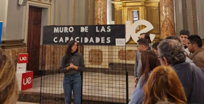 muro ana.jpg