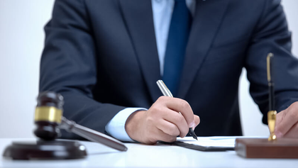 Qu&eacute; es el derecho laboral y c&oacute;mo se aplica
