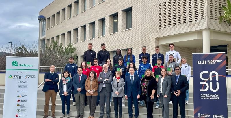 rectores y estudiantes