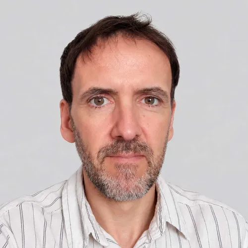 Roberto Arévalo Turnes - Profesor