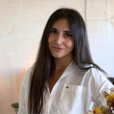 sara-garcia-profesor.width-500x500.format-jpg.jpg