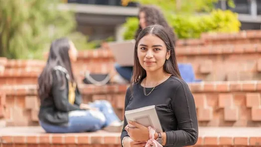 Estudiante mujer