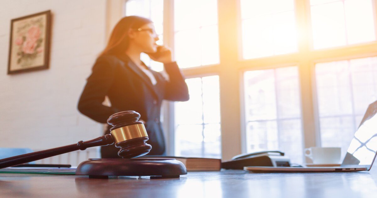 Qué tipos de abogados existen y cuáles son sus funciones?