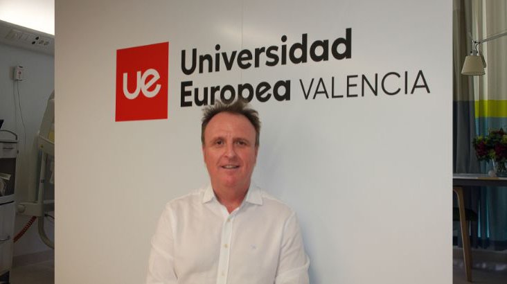 Entrevista al doctor de la Universidad Europea de Valencia, José Javier González