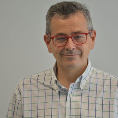 nombre-apellido-profesor.width-500x500.format-jpg.jpg